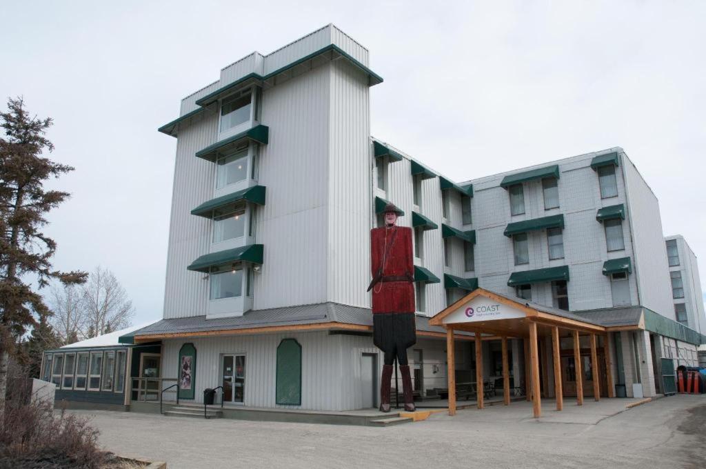 Coast High Country Inn Whitehorse Buitenkant foto